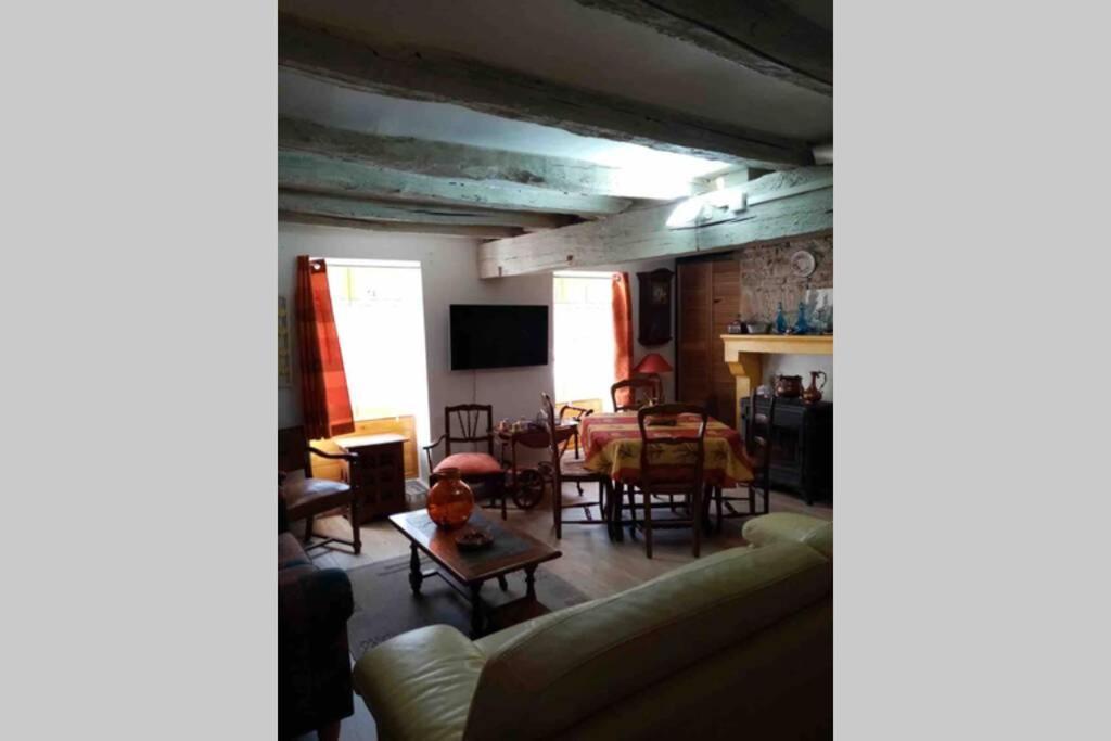Maisonnette De Charme Climatisee La Machine Buitenkant foto