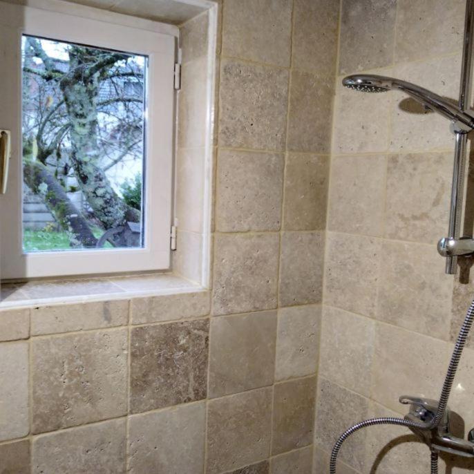 Maisonnette De Charme Climatisee La Machine Buitenkant foto